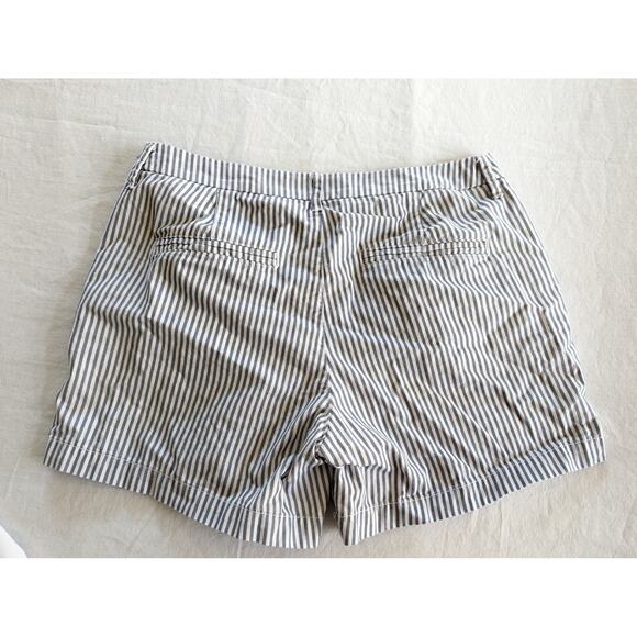 Old Navy Shorts Size 6 Lot Of 3 Bundle White Black Gingham Gray Stripes - Picture 6 of 14